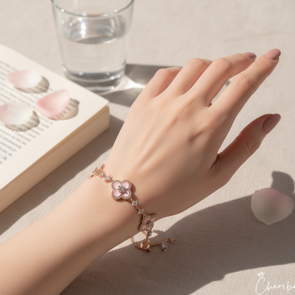 Éternel™  Pink Mother of Pearl Clover Bracelet